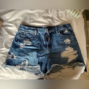 American Eagle Mom shorts